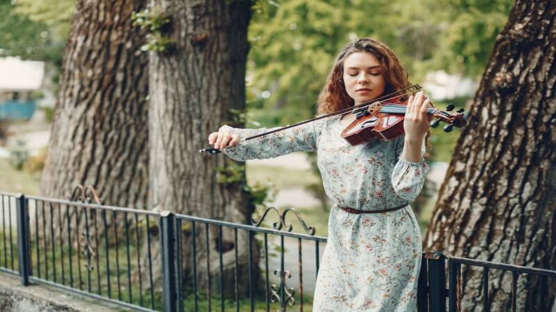 Is your Cello Holding you back? How to Spot a Good One!