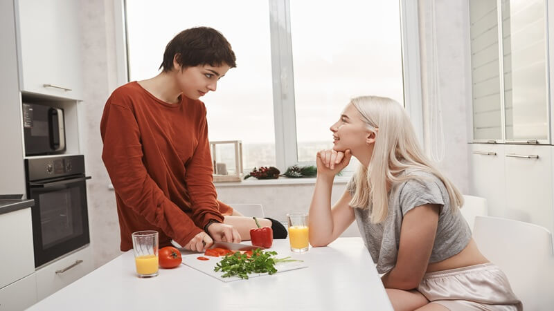 Boric Acid vs. Lactic Acid: How They Work Together For Vaginal Wellness